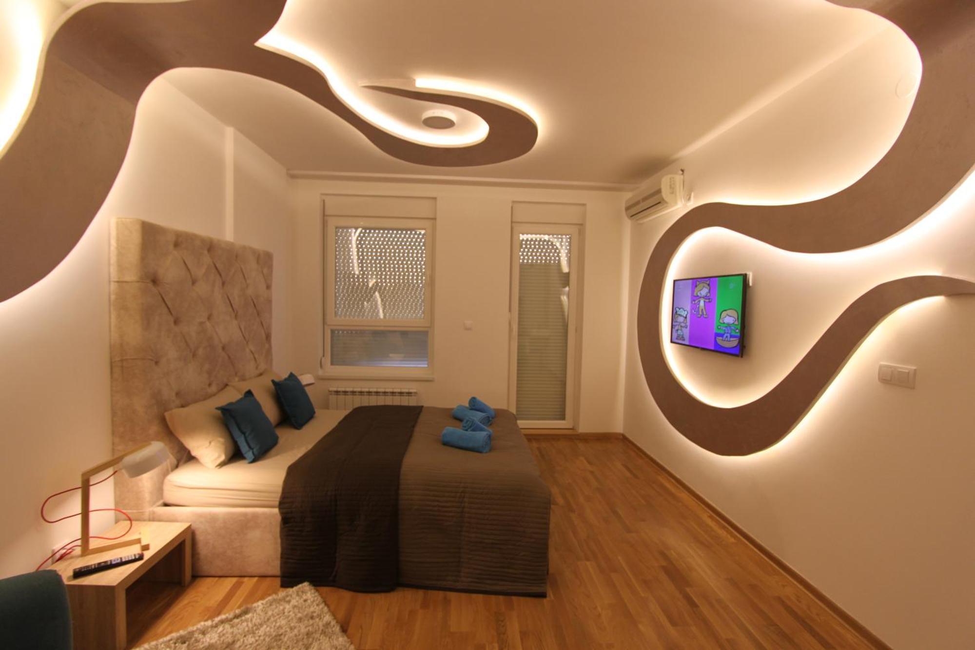 Riviera New Belgrade Apartment, Parking 5 Eur Per Day Dış mekan fotoğraf