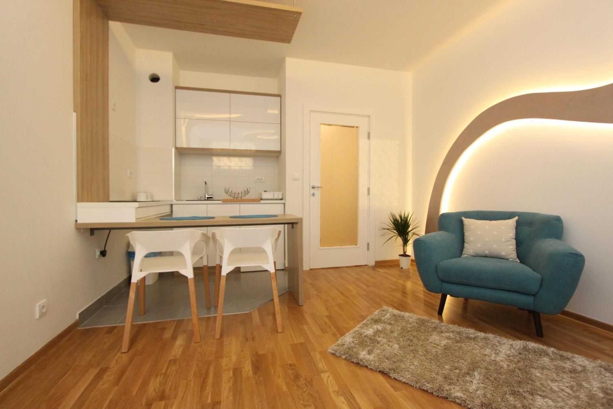 Riviera New Belgrade Apartment, Parking 5 Eur Per Day Dış mekan fotoğraf